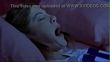 Scary Movie 2 - Tori Spelling ghost sex scene