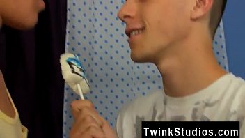 Twink video Conner Bradley and Jeremy Sanders play adorable this week