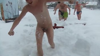 Naked man after sauna https://nakedguyz.blogspot.com