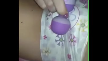 Diaper girl masturbating with diaper on - more videos on amateursdiapergirls.tk