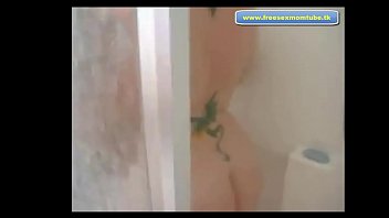 sexy with hot pussy shower | Visit (www.freesex tube.tk)